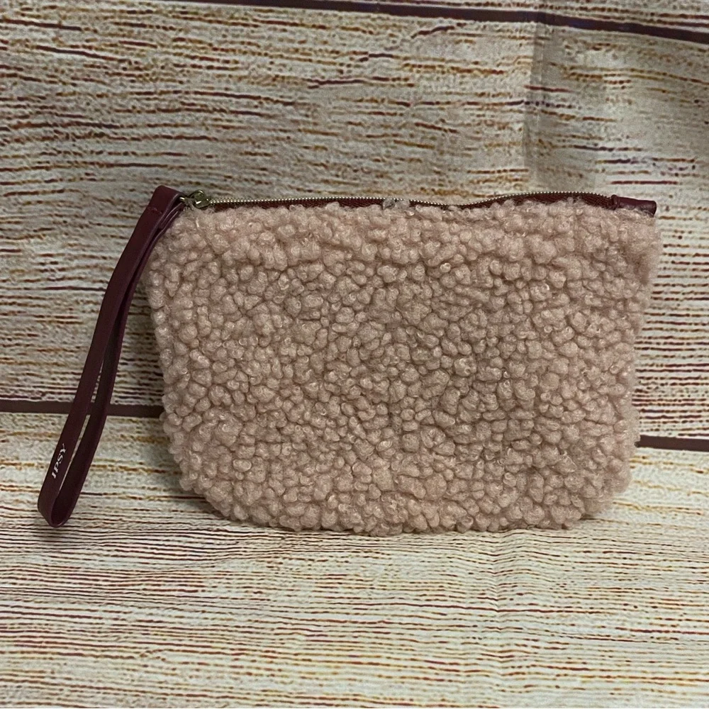 IPSY Bag